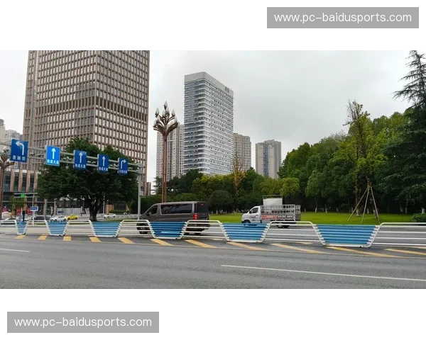 重庆向西，谁在定义下一种“体面”？永川vs主城的双城生活辩证法